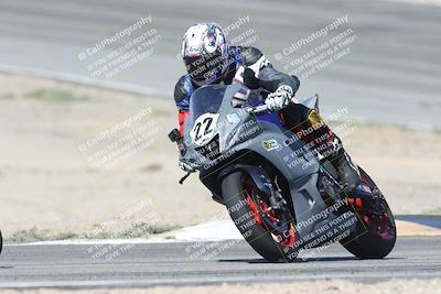 media/Oct-05-2025-CVMA (Sun) [[beeef4f201]]/Race 10-Formula Lightweight Twins Shootout/